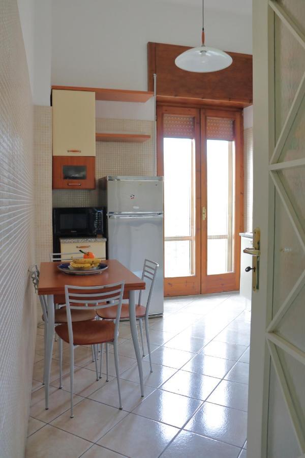 Villa Casa Di Nina à Salernes Extérieur photo